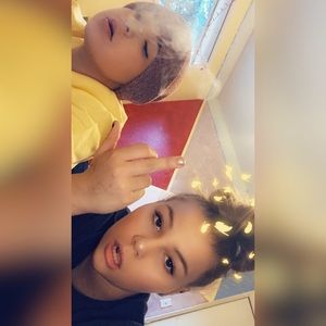 Meet your Posher, Laci